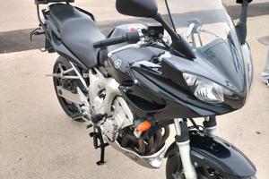 Yamaha FZ6