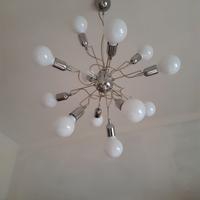 Lampadario in acciaio a 12 luci