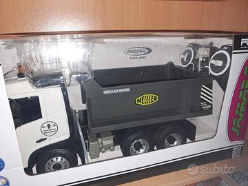 camion da cava 1/20 luci rumori 