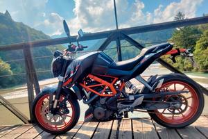 ktm duke 390 2014 Patente A2 