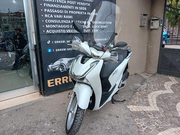 Honda SH 150 GARANTITO 12 MESI