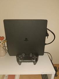 PS4 console 