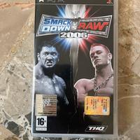 PSP gioco smack down vs raw 2006 con libretto