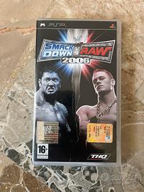 PSP gioco smack down vs raw 2006 con libretto