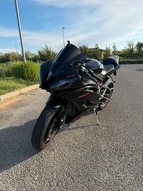 Yamaha yzf R6