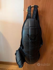 Paraschiena Dainese