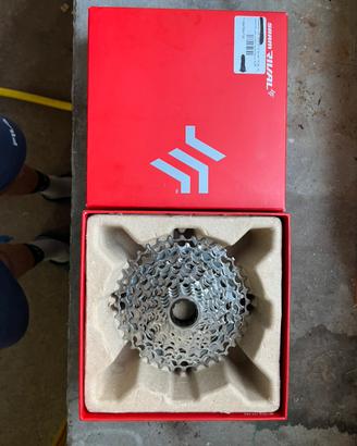 Cassetta Sram rival xg 1250 10-36