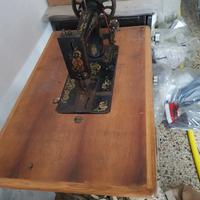 macchina  da cucire d epoca