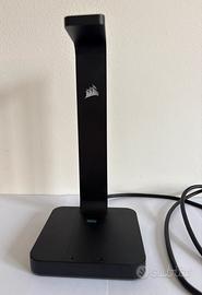 Supporto cuffie Corsair ST100 RGB con hub USB