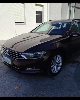 VOLKSWAGEN Passat Business Variant 1.6 TDI Trendli