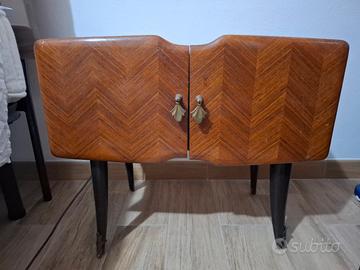 coppia comodini Mid-Century (Anni '50/'60)