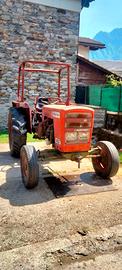 trattore agricolo 