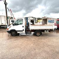 camion iveco daily 35c12 ribaltabile e gru