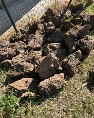 60 pietre vulcaniche per giardino