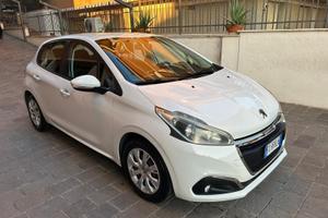 PEUGEOT 208 PureTech 82 5P Active