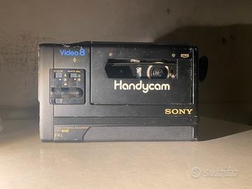 Sony Handycam CCD-M8E Camera