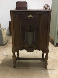 Mobile radio a console 