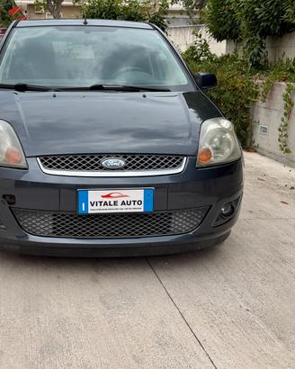 Ford Fiesta 1.4 TDCi 5p. Titanium