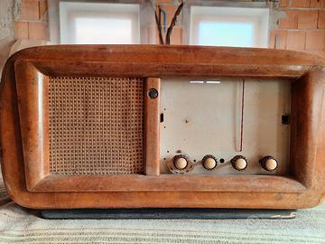 radio in legno