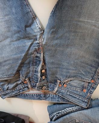 jeans levis originali usati lavati.