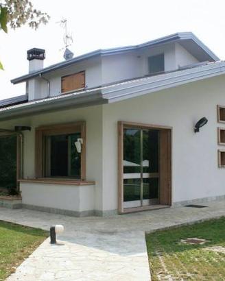 Villa a Corbetta, via N. Sauro, 26, 9 locali