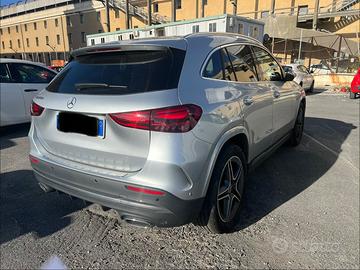 GLA 180D ADVANCED PLUS AMG