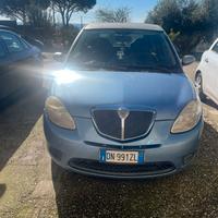 Lancia y