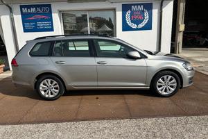 VOLKSWAGEN Golf 1.6 TDI SW Comfortline BlueMoti