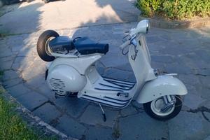 Vespa 150 struzzo