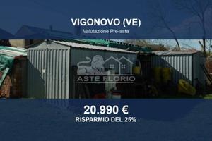 Immobile in asta di 51 m² con più di 5 locali a Vi
