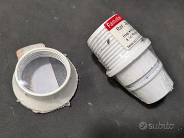 10 PZ. PORTALAMPADA E14 CON GHIERA