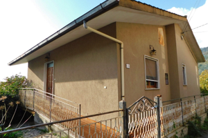 Unifamiliare indipendente con giardino