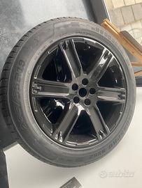 Cerchi e gomme 235 55 r19 101w Range Rover Evoque