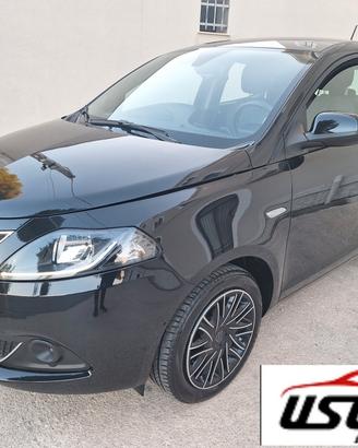 Lancia Ypsilon 1.0 Hybrid GOLD 2022