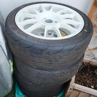Gomme semislick AR1+ cerchi 16 4x108