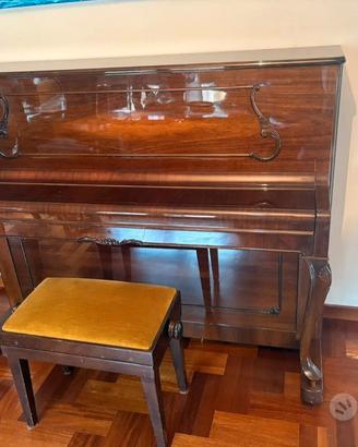 pianoforte petrof 