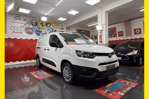 TOYOTA PROACE CITY 1.5 DCI 130cv - 2021