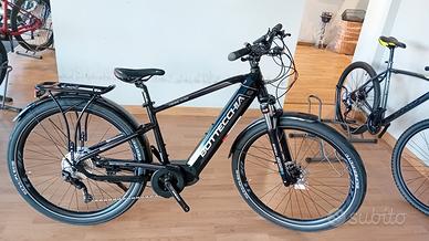 E BIKE BOTTECCHIA BE28 CROSSOVER NUOVA