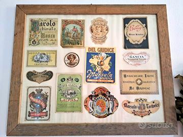 Quadro con etichette vintage originali