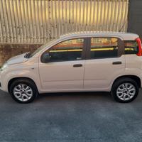 Fiat Panda 0.9 TwinAir Turbo Natural Power Lounge