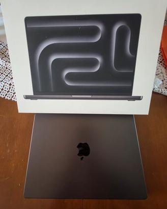  Apple Macbook Pro M5 16Gb ram 512GB SSD
