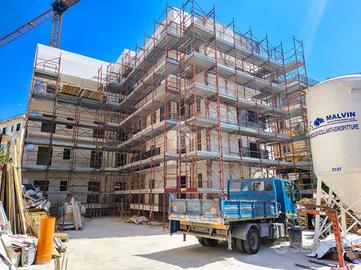 3 LOCALI A POMIGLIANO D'ARCO