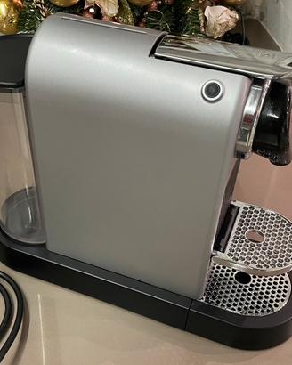 Macchina caffè Nespresso CitiZ Platinum silver
