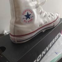 scarpe converse numero 33