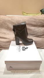 Stivaletti Osey Plateau 11 cm Tg.38