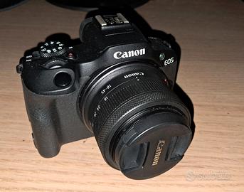 CANON EOSR100 + obiettivo 18 -45 mm