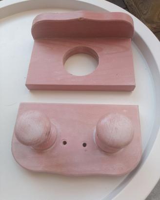 Accessori bagno in legno rosa antico