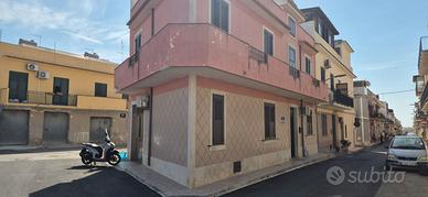 Casa indipendente in Via Catalani 3