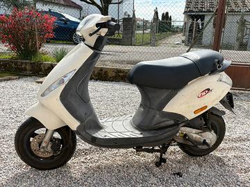 Piaggio Zip SP