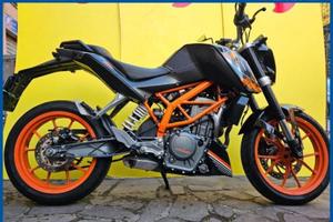KTM 390 Duke Garantita e Finanziabile